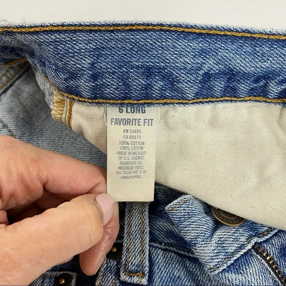 American Eagle Favorite Light Wash Raw Hem Jeans